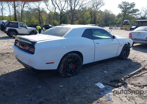 2021 Dodge Challenger R/T Scat Pack z USA, uszkodzony, nr VIN 2C3CDZFJ0MH646070